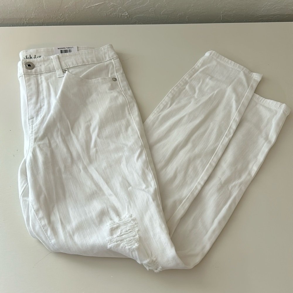 NWT white Style & Co white distressed denim skinny ankle jeans
